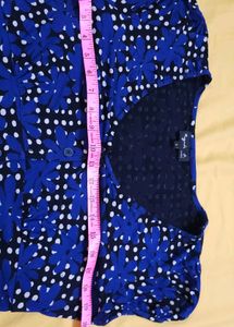 Agnes b. Blue Floral Print Button-Up Top