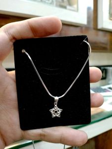Star ⭐ Pandent With Chain Pure Silver