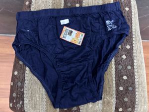 Comfortable Women's Briefs (combo of 7))