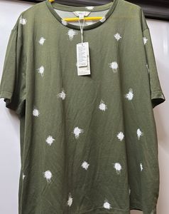 60% off brand new M&S T-Shirt