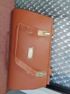 clutch bag