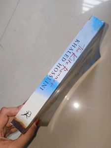 A Thousand Splendid Suns and The kite runner