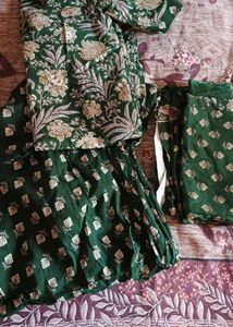 puff sleeves Green Floral Print Kurta