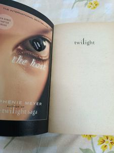 Twilight by Stephenie Meyer