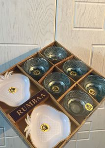 RUMBAA Set of 6 Bowls and 2 Serving Dishes