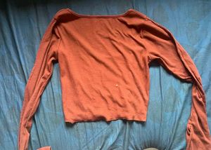 Ribbed Long Sleeve Crop Top