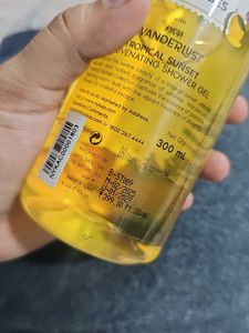 Nykaa Wanderlust Tropical Sunset Shower Gel