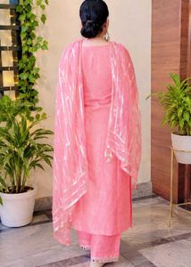 Elegant Pink Kurta Set with Dupatta