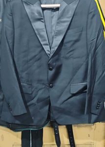 Free Size Black Color Coat Pant With White Shirt