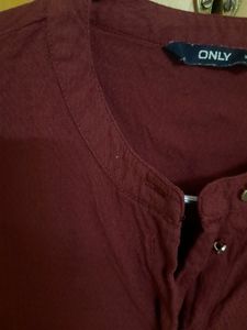 Branded Top (ONLY Brand)