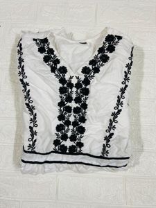 Embroidered White Kurta Top