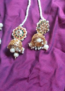 Exquisite Kundan &amp; Pearl Choker Set