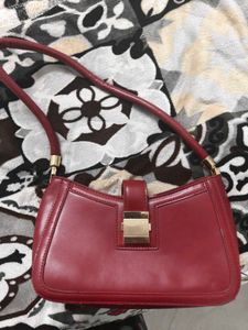 Chic Red Shoulder Bag