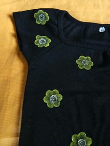 Black Ribbed Top with Flower Appliques