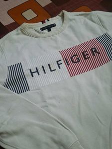 Tommy Hilfiger Logo Sweatshirt
