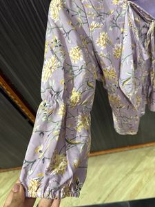 Chic Lavender Floral Tie-Front Top