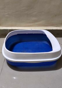 Blue Plastic Cat Litter Box