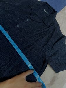 Textured Black Beach Shirt