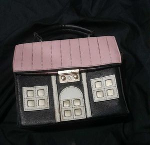 Unique House Shaped Novelty Hand Bag