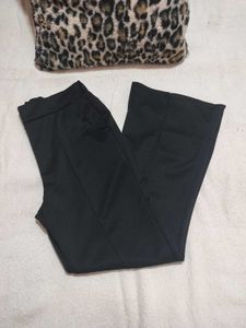 black flared trouser 🖤
