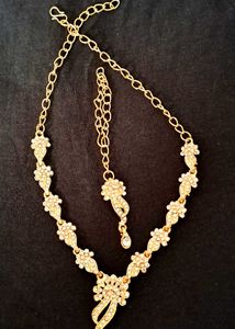 🤩Gold Tone Crystal Jewellery Set