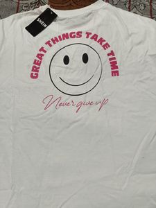 SHEIN White Smiley Face Graphic T-Shirt
