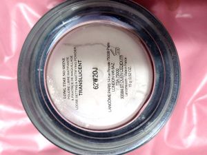 Lancome Long time no shine loose Powder