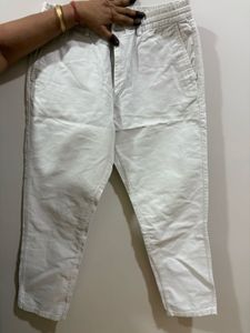 Stylish White Cropped Pants
