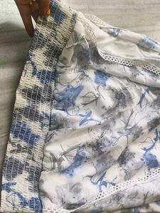 Blue &amp; White Floral Print Top