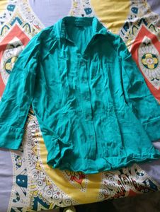 Teal Button-Up Long Sleeve Shirt