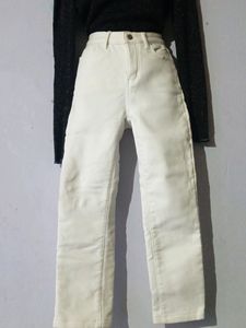 White Strechable Warmer Pant