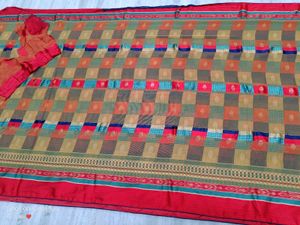 🇳🇿💫💗 Multicolour Elegant Checked Saree