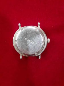 Vintage OMAX Quartz Wrist Watch