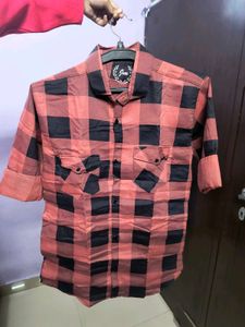Men’s Red &amp; Black Checkered Casual Shirt