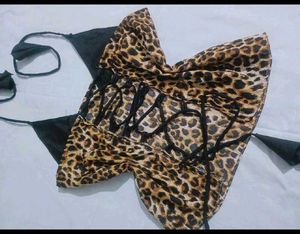 y2k backless Leopard Print Halter top