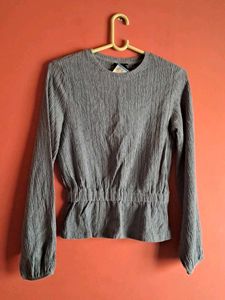 Spain 🇪🇸 - Textured Cinched Waist Top