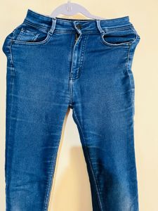 Branded Jeans 👖