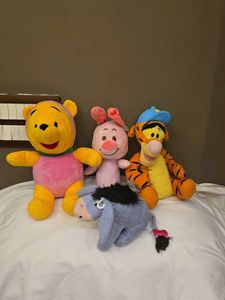 Winnie the Pooh Plush Set