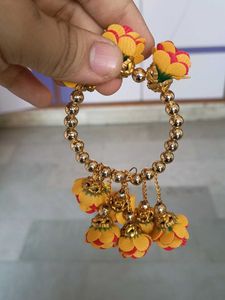 Floral Bracelet