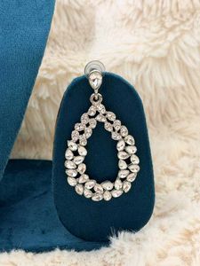 ✨️Elegant Tear Drop Crystal Earrings✨️