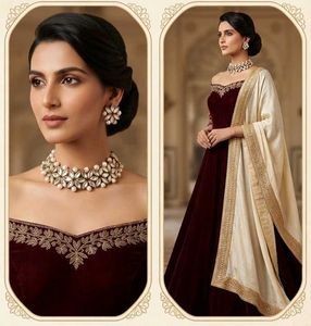Elegant Kundan Pearl Choker Necklace Set
