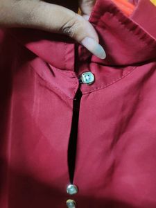 Maroon Puff Sleeve Buttoned Top