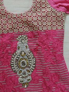 Beautiful Pink Embroidered Kurta