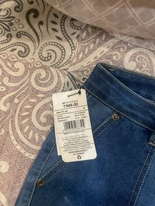 Flared Cargo Jeans waist 32 length 43