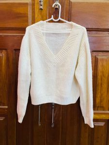 Cozy V-Neck Cream Knit Sweater