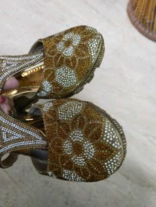 Ladies Party Wear Heel Sandals