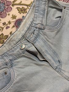blue rough baggy jean