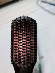 VEGA Black Shine Hair Straightening Brush