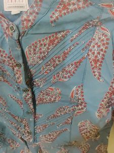 Grey Red Mandrain Collar Straight Kurta