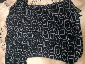 New Without Tag Stylish Tunic/ Top In Xl Size
